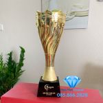 Cúp vinh danh pha lê vương miện giá rẻ nhất Hà Nội