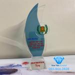 Kỷ niệm chương pha lê M33