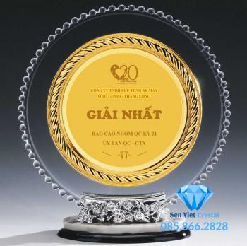 Kỷ niệm chương pha lê dạng đĩa M48