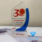 Kỷ niệm chương pha lê M50