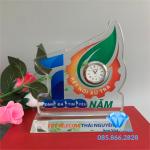 Bộ số pha lê 10 năm giá rẻ đẹp nhất thị trường