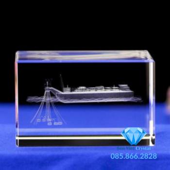 Khối pha lê khắc 3D M07