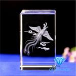 Khối pha lê khắc 3D M10