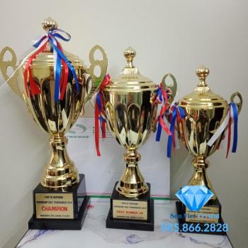 Cúp kim loại M26