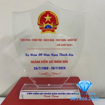 Kỷ niệm chương pha lê M55