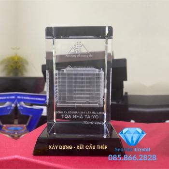 Pha lê in 3D M23