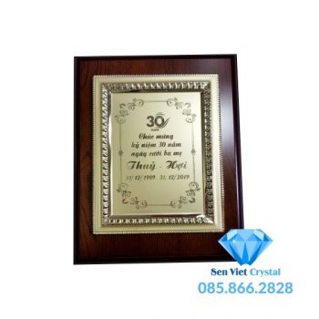 Bảng vinh danh M14