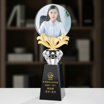 Cúp Lưu Niệm Bông Hoa
